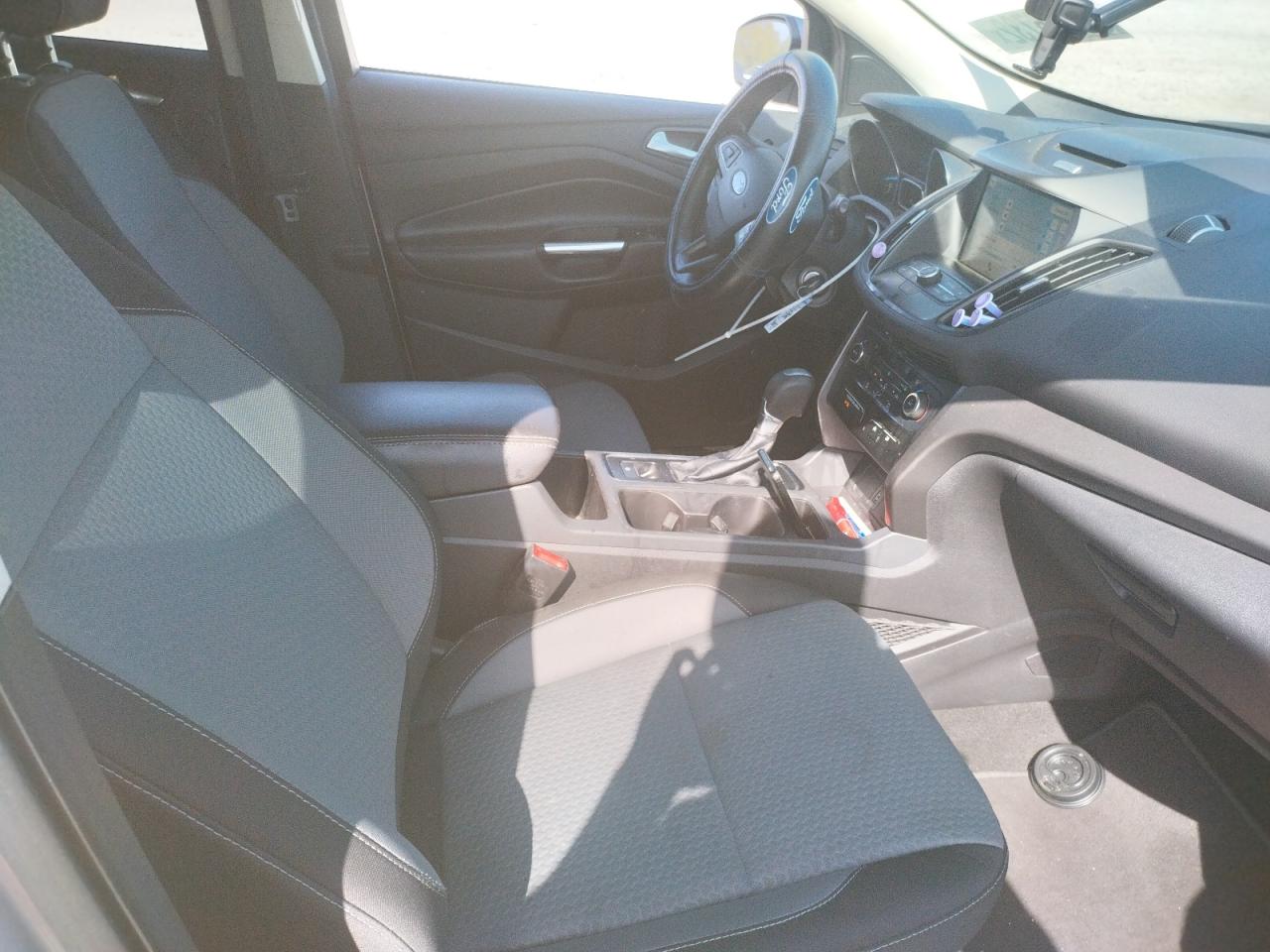 Photo 5 from auction – 2017 FORD ESCAPE SE with VIN 1FMCU0GD2HUB45521