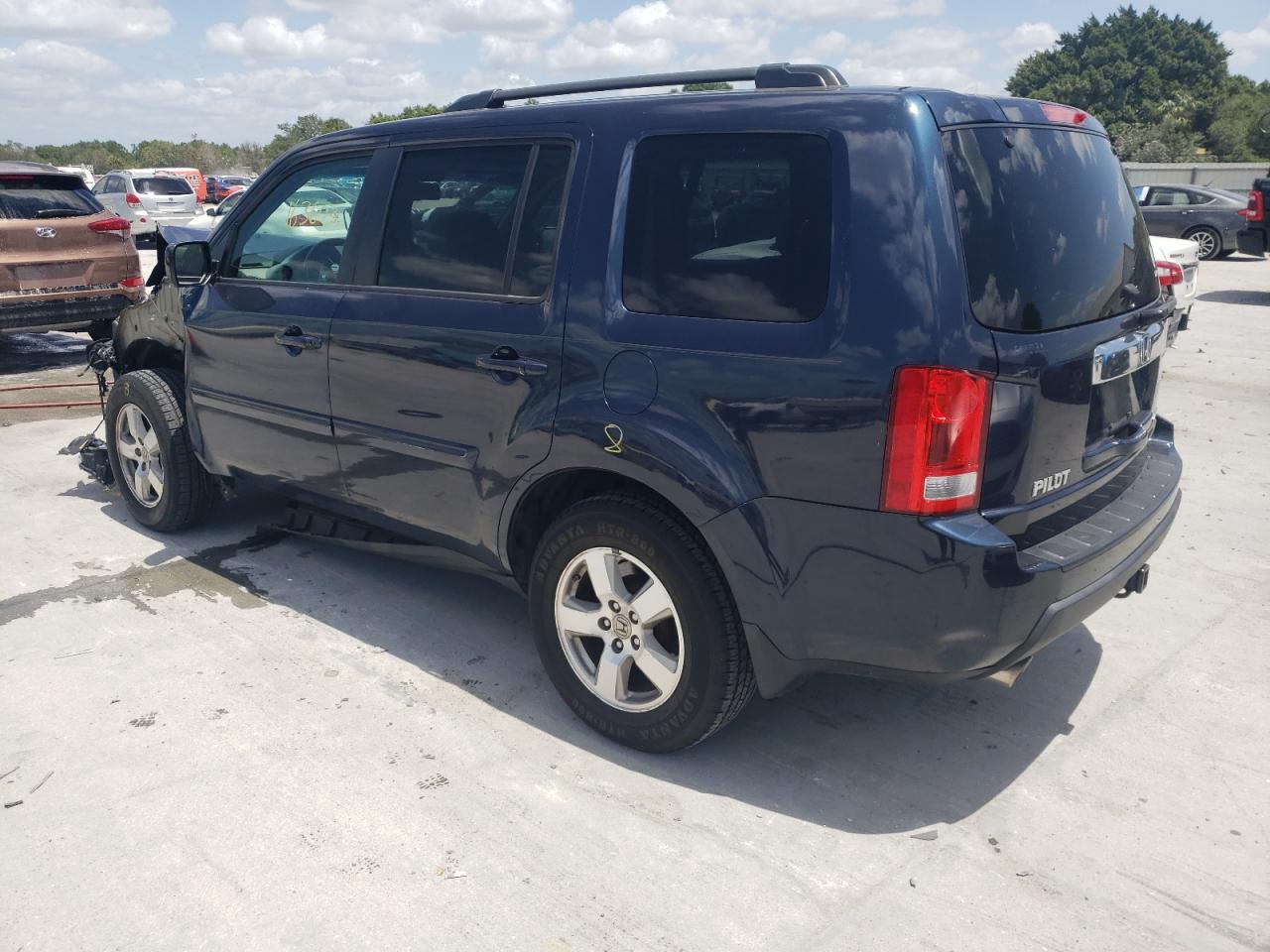 Photo 3 from auction – 2011 HONDA PILOT EXL with VIN 5FNYF4H5XBB063491