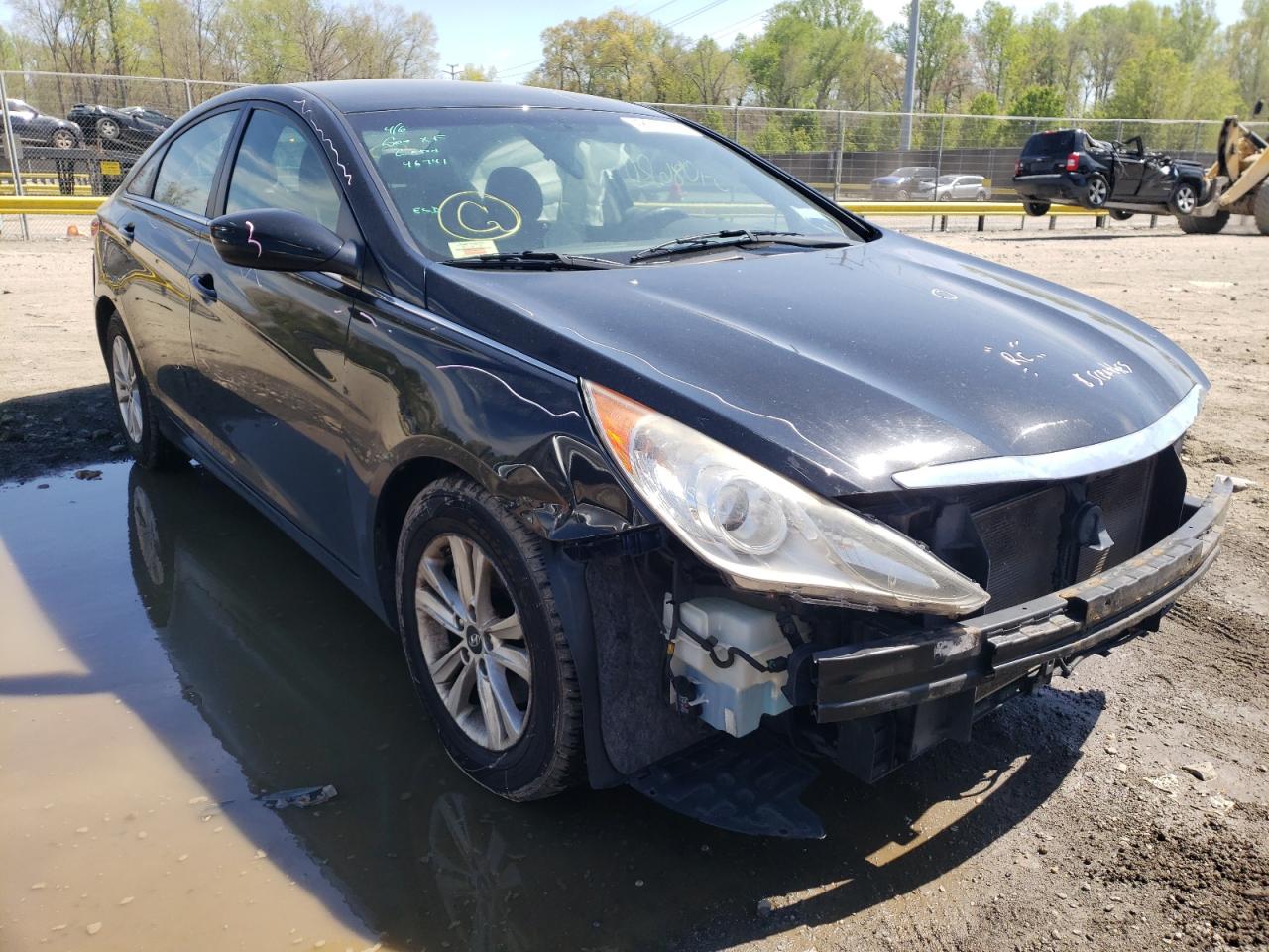 HYUNDAI SONATA GLS 2011 with VIN 5NPEB4AC8BH240595 - Photo from auction