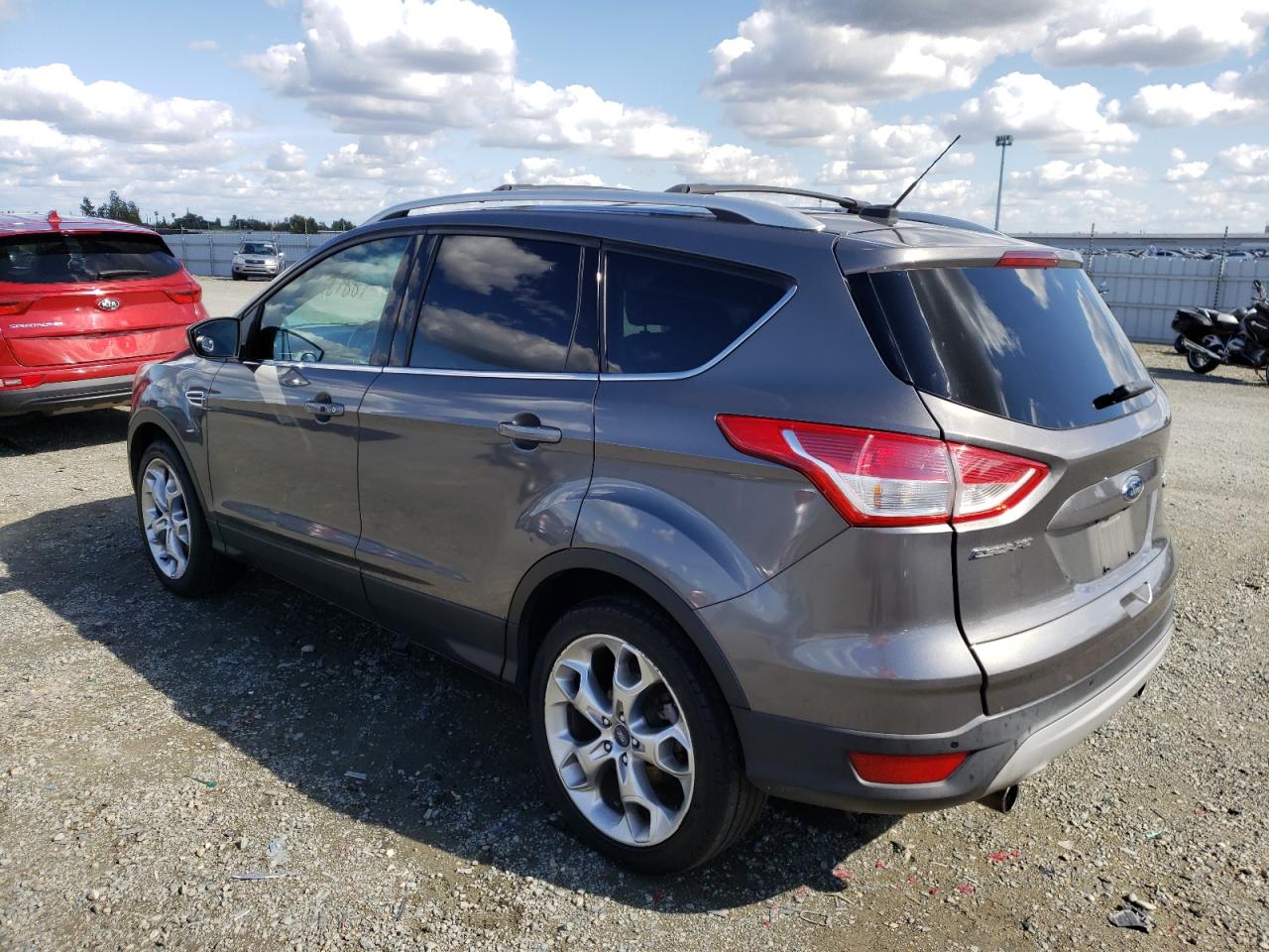 Photo 3 from auction – 2013 FORD ESCAPE TIT with VIN 1FMCU9J96DUC86708