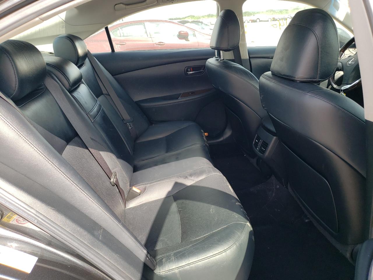 Photo 6 from auction – 2010 LEXUS ES 350 with VIN JTHBK1EG9A2355395