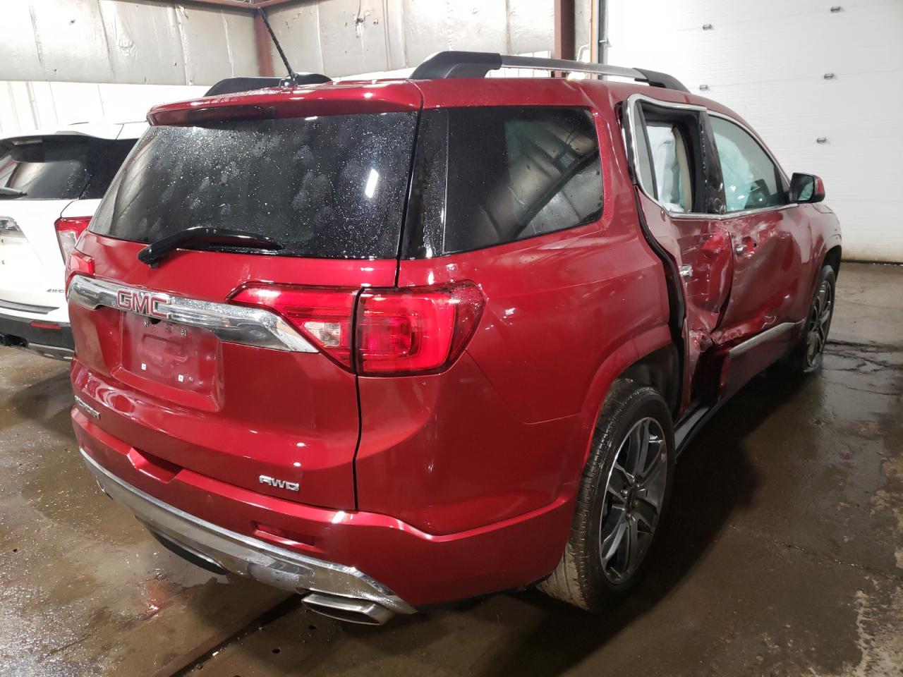 Photo 4 from auction – 2019 GMC ACADIA DEN with VIN 1GKKNXLS2KZ225958