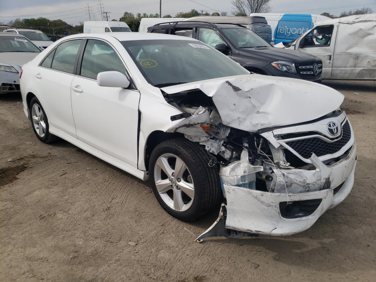 TOYOTA CAMRY BASE 2011 with VIN 4T1BF3EKXBU588077 - Photo from auction