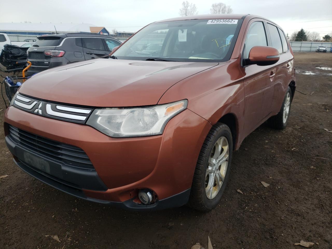 Photo 2 from auction – 2014 MITSUBISHI OUTLANDER with VIN JA4AZ3A38EZ000149