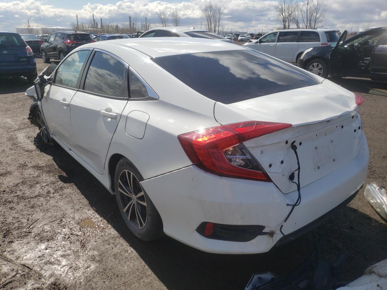 Photo 3 from auction – 2016 HONDA CIVIC LX with VIN 2HGFC2E59GH018408