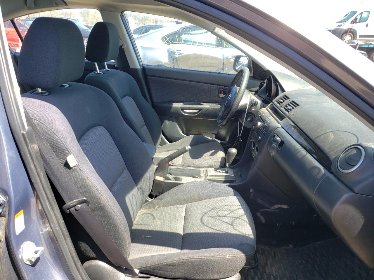 Photo 5 from auction – 2008 MAZDA 3 I with VIN JM1BK32G581859864