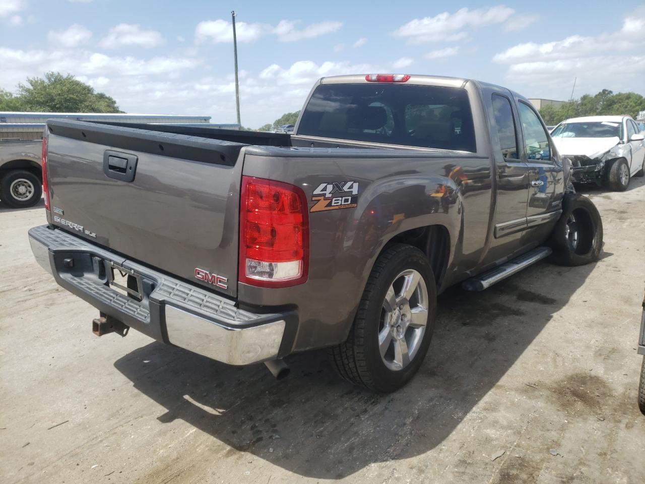 Photo 4 from auction – 2012 GMC SIERRA K15 with VIN 1GTR2VE73CZ267010