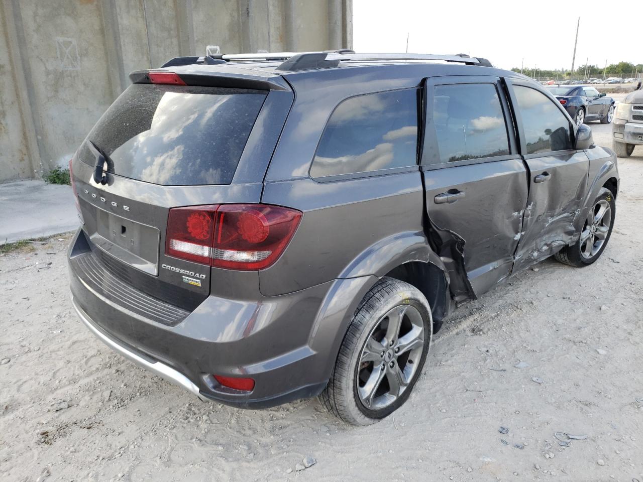 Photo 4 from auction – 2018 DODGE JOURNEY CR with VIN 3C4PDCGGXJT216045