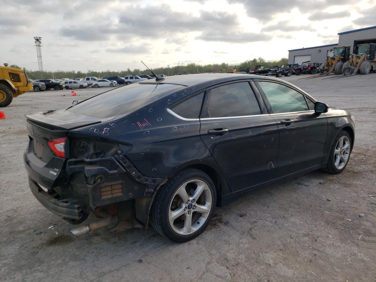 Photo 4 from auction – 2014 FORD FUSION SE with VIN 1FA6P0HDXE5394071