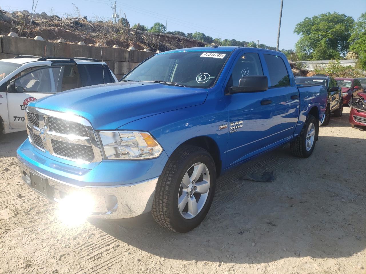 Photo 2 from auction – 2022 RAM 1500 CLASS with VIN 3C6RR6KT1NG172507