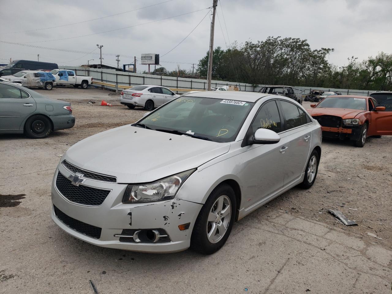Photo 2 from auction – 2014 CHEVROLET CRUZE LT with VIN 1G1PC5SB2E7481345