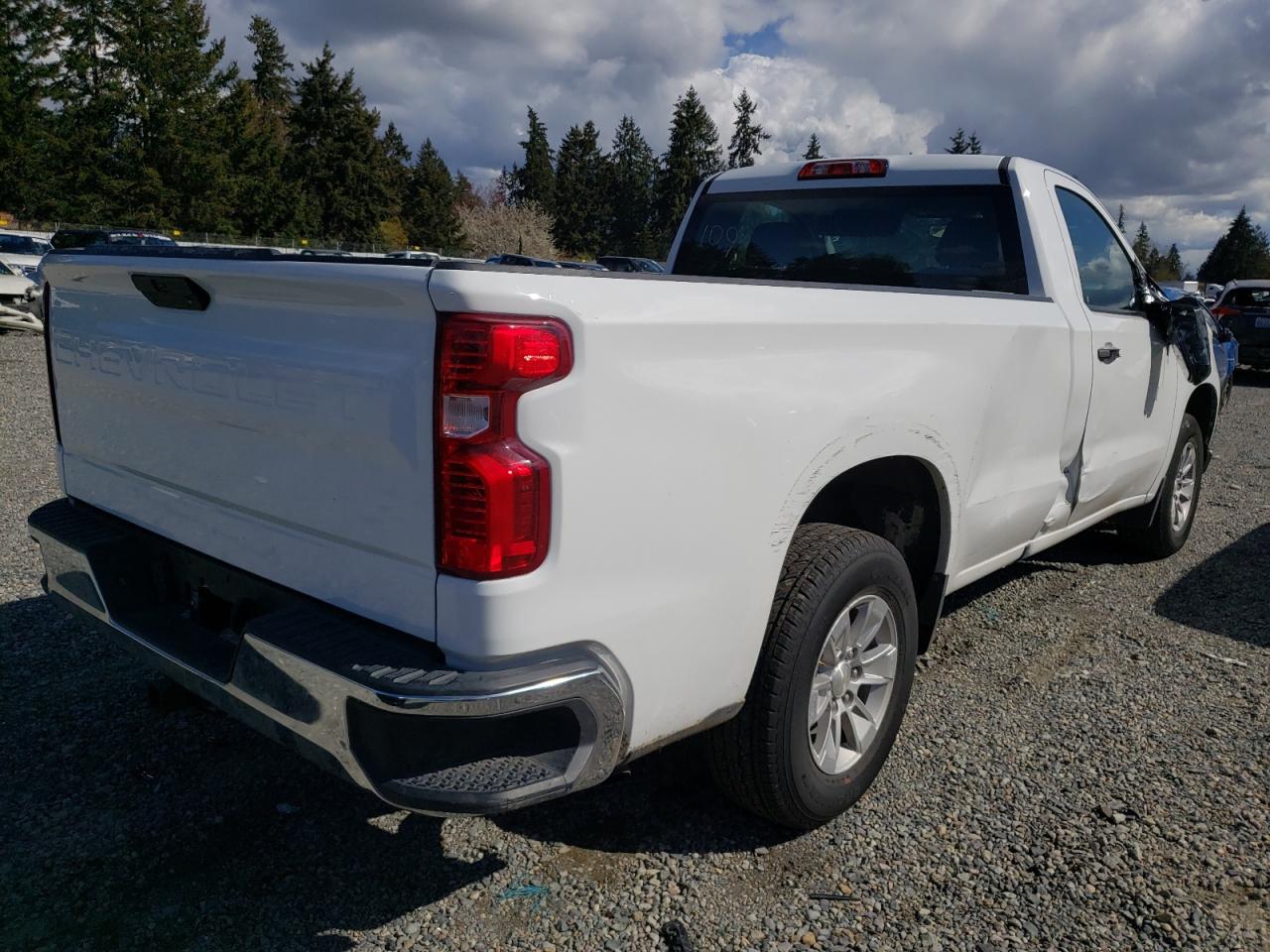Photo 4 from auction – 2019 CHEVROLET SILVERADO with VIN 3GCNWAEF8KG301749