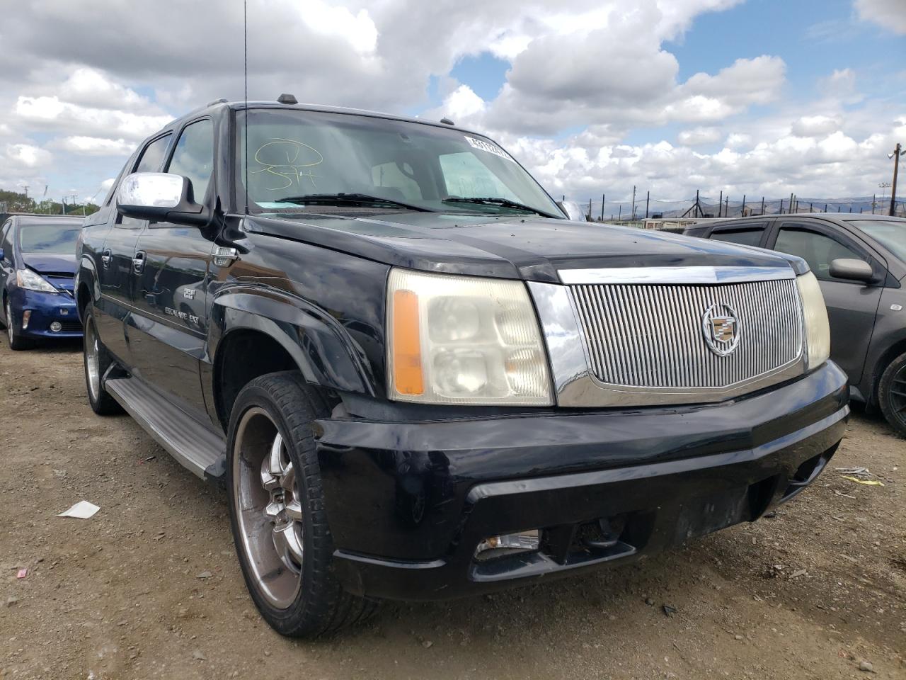 CADILLAC ESCALADE E 2005 with VIN 3GYEK62N45G268901 - Photo from auction
