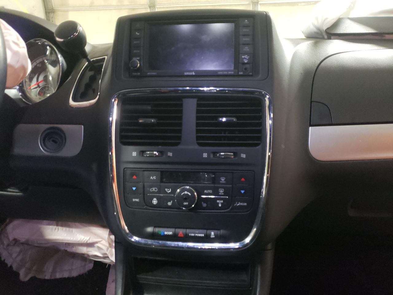 Photo 9 from auction – 2017 DODGE GRAND CARA with VIN 2C4RDGEG4HR646900