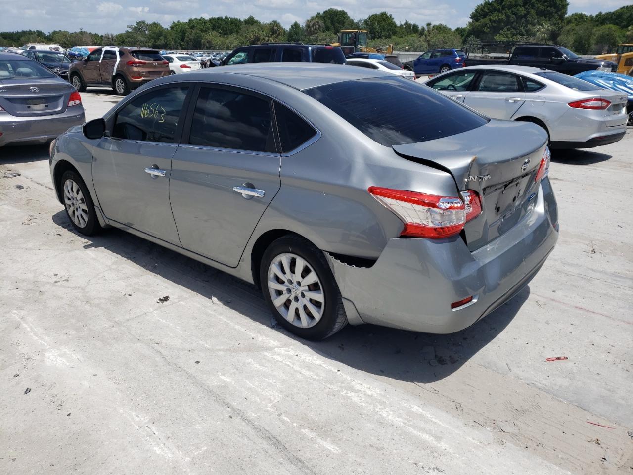 Photo 3 from auction – 2014 NISSAN SENTRA S with VIN 3N1AB7AP8EL607182