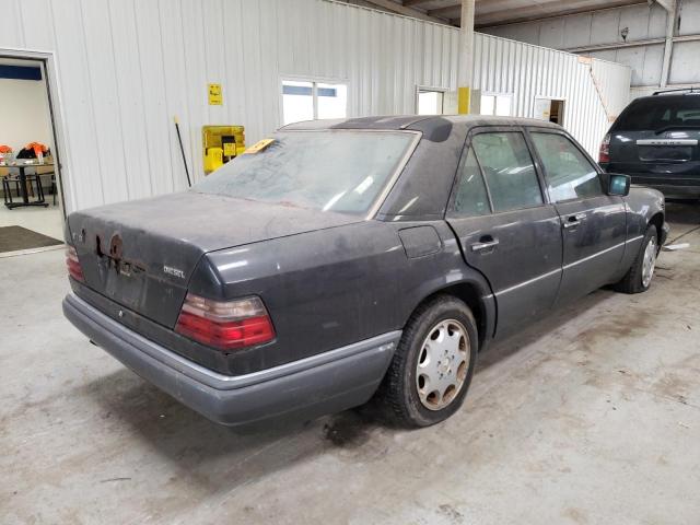 Photo 4 from auction – 1995 MERCEDES-BENZ E 300D with VIN WDBEB31E7SC080280