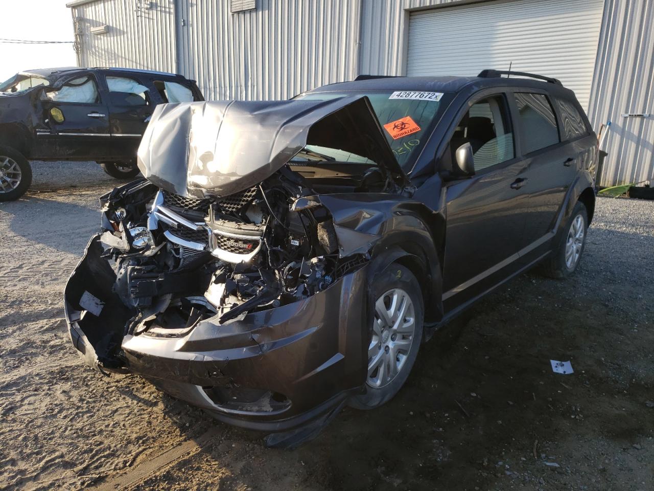 Photo 2 from auction – 2020 DODGE JOURNEY SE with VIN 3C4PDCAB4LT219314