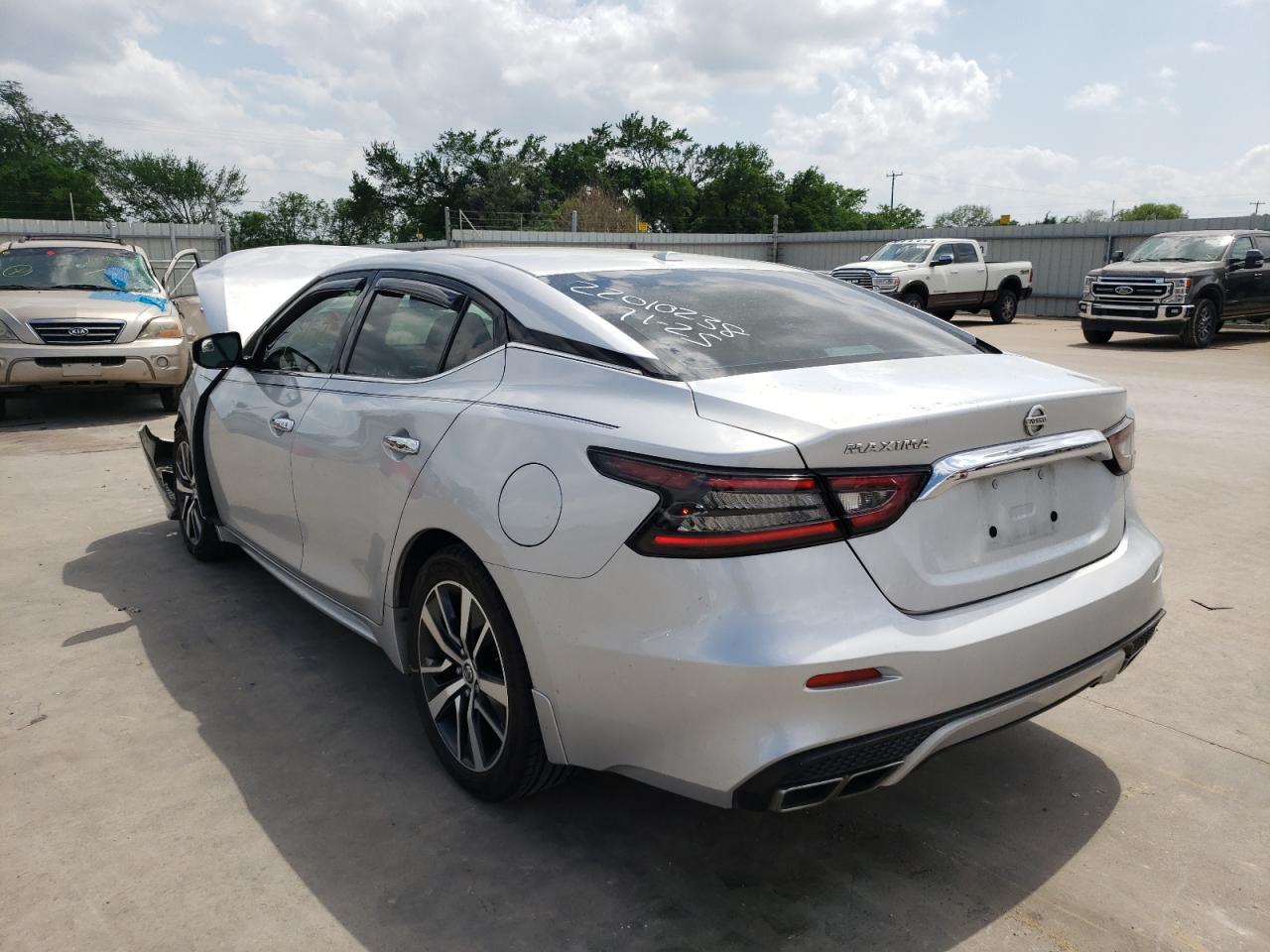 Photo 3 from auction – 2019 NISSAN MAXIMA S with VIN 1N4AA6AVXKC377103