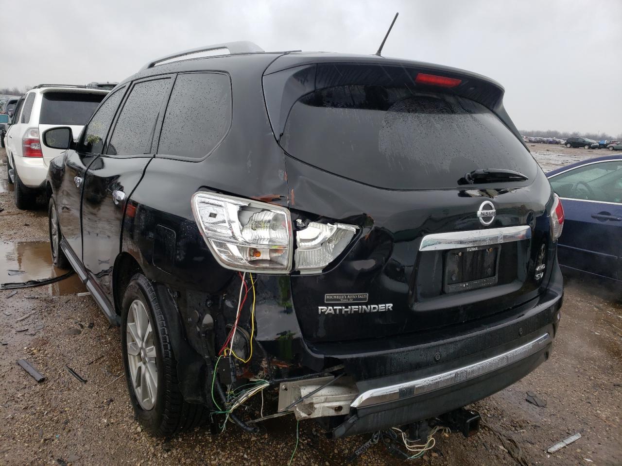 Photo 3 from auction – 2013 NISSAN PATHFINDER with VIN 5N1AR2MM8DC630609