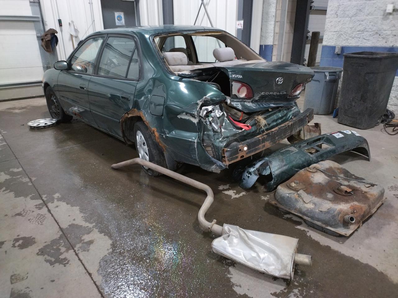 Photo 3 from auction – 2002 TOYOTA COROLLA CE with VIN 1NXBR18E62Z654254