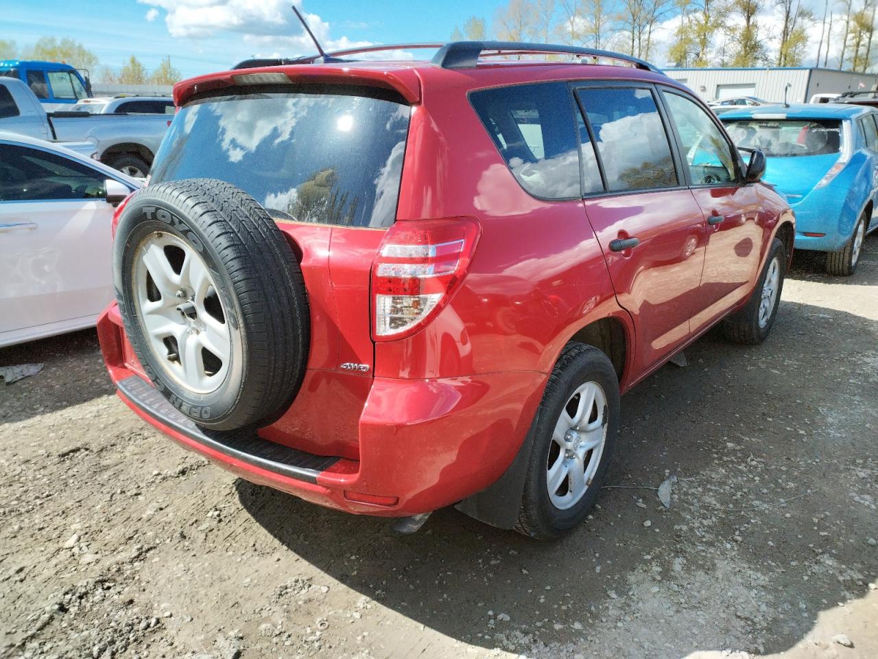 Photo 4 from auction – 2010 TOYOTA RAV4 with VIN 2T3BF4DV8AW081301