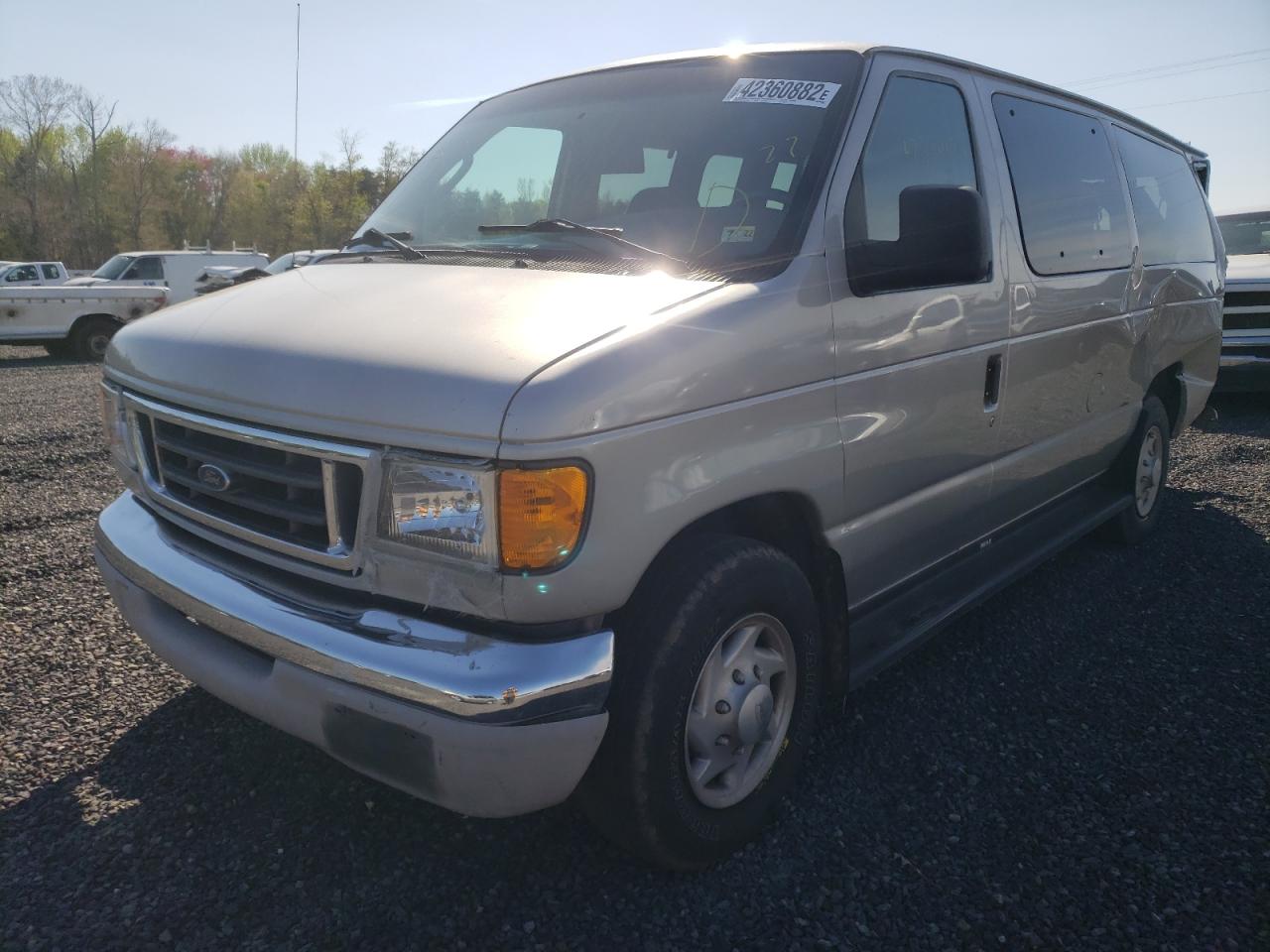 Photo 2 from auction – 2003 FORD ECONOLINE with VIN 1FBSS31L13HA79671