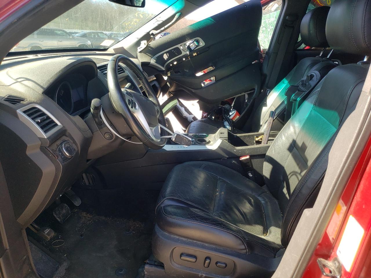 Photo 5 from auction – 2013 FORD EXPLORER L with VIN 1FM5K7F89DGC07453