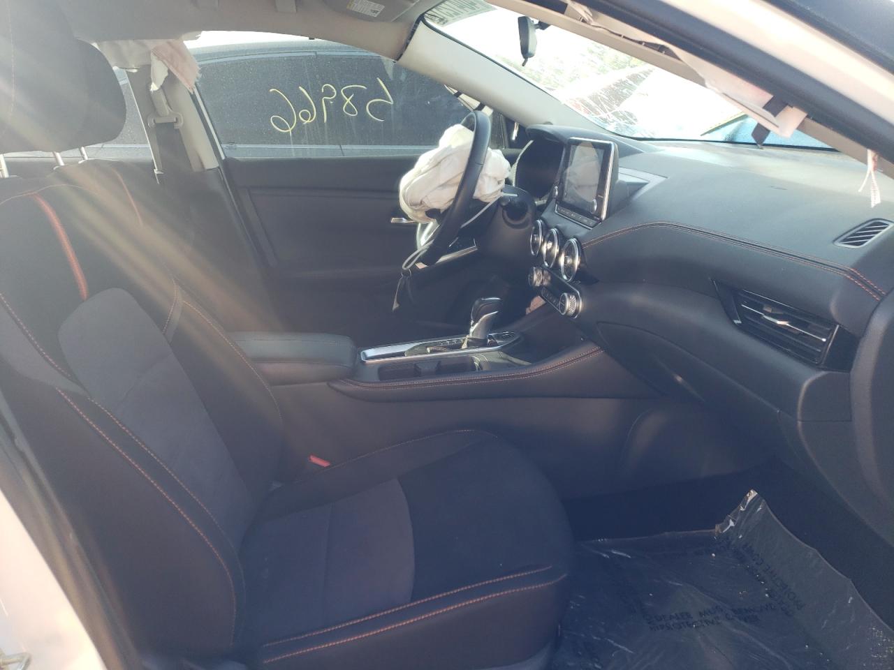 Photo 5 from auction – 2020 NISSAN SENTRA SR with VIN 3N1AB8DV5LY225112