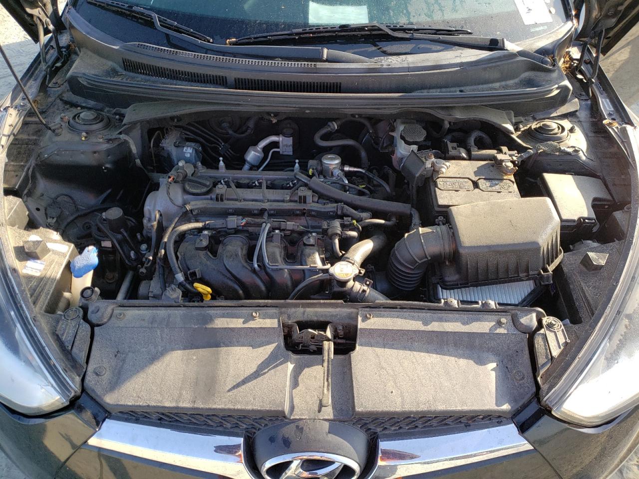 Photo 7 from auction – 2012 HYUNDAI VELOSTER with VIN KMHTC6AD5CU037109