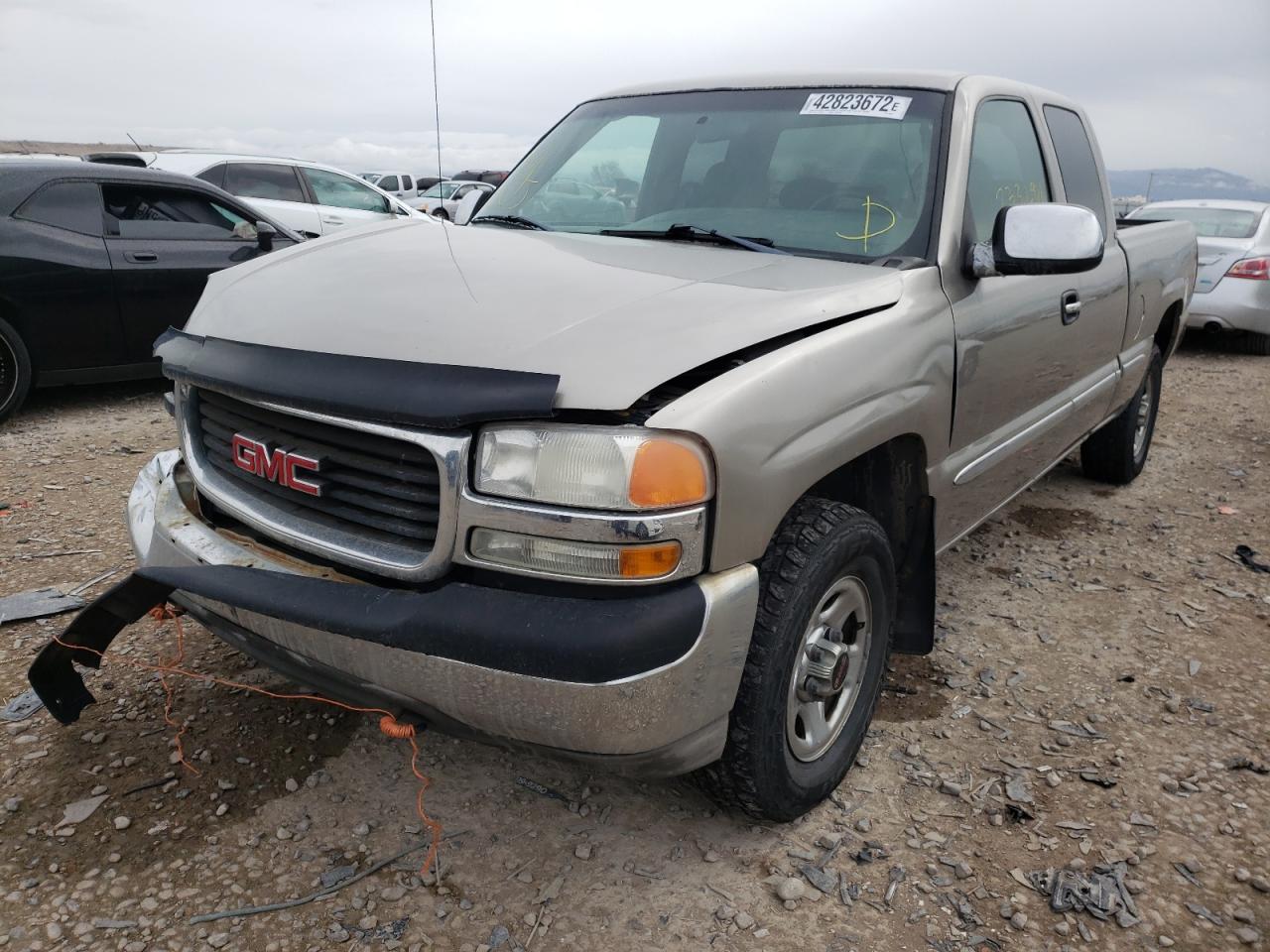 Photo 2 from auction – 2001 GMC NEW SIERRA with VIN 2GTEK19V811300654
