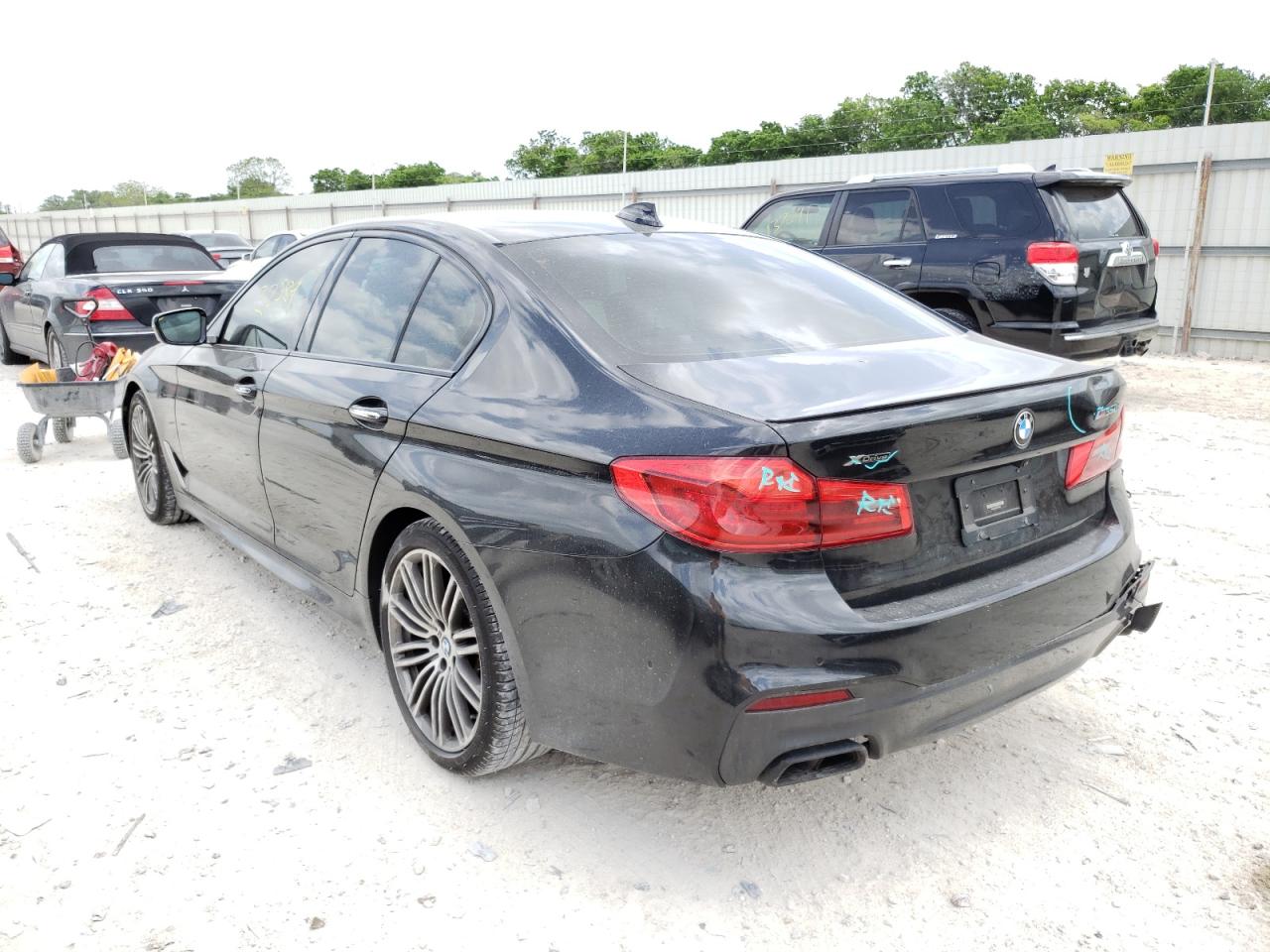 Photo 3 from auction – 2018 BMW M550XI with VIN WBAJB9C52JB287094