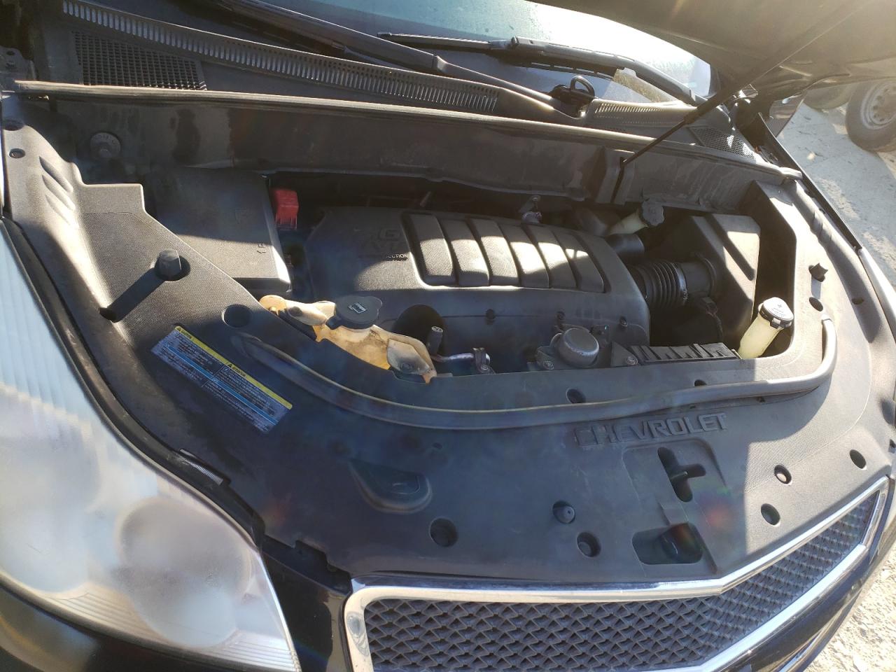 Photo 7 from auction – 2010 CHEVROLET TRAVERSE L with VIN 1GNLVFED3AS149965