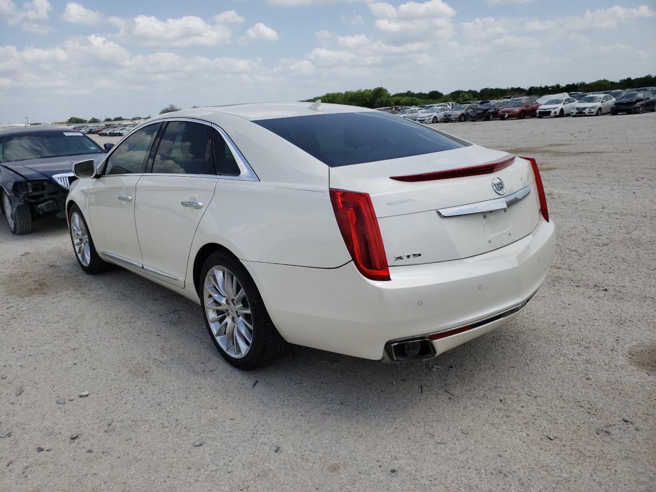 Photo 3 from auction – 2013 CADILLAC XTS PLATIN with VIN 2G61U5S30D9121669