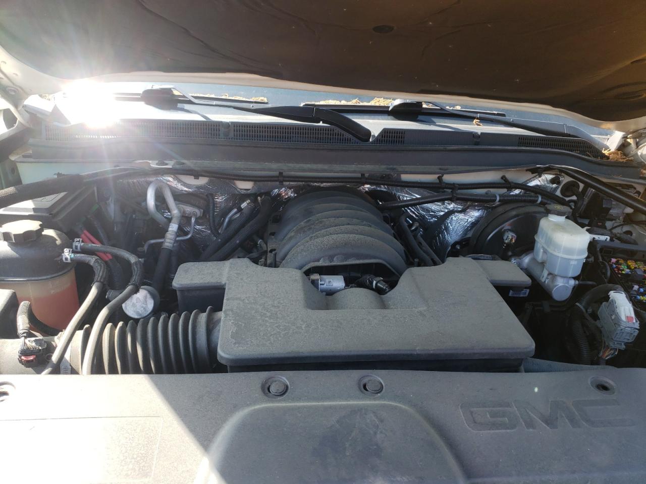 Photo 7 from auction – 2015 GMC YUKON DENA with VIN 1GKS1CKJ0FR697482