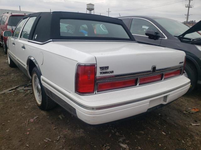 Photo 3 from auction – 1997 LINCOLN TOWN CAR E with VIN 1LNLM81W2VY732315