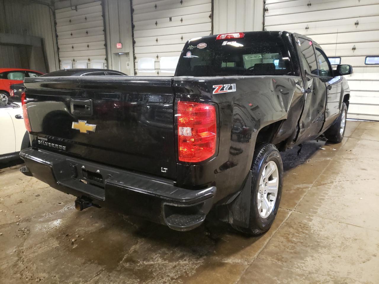 Photo 4 from auction – 2017 CHEVROLET SILVERADO with VIN 1GCUKREC6HF114516