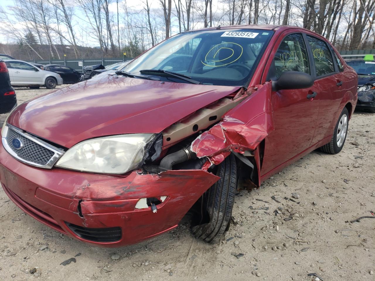 Photo 9 from auction – 2005 FORD FOCUS ZX4 with VIN 1FAFP34N65W277629