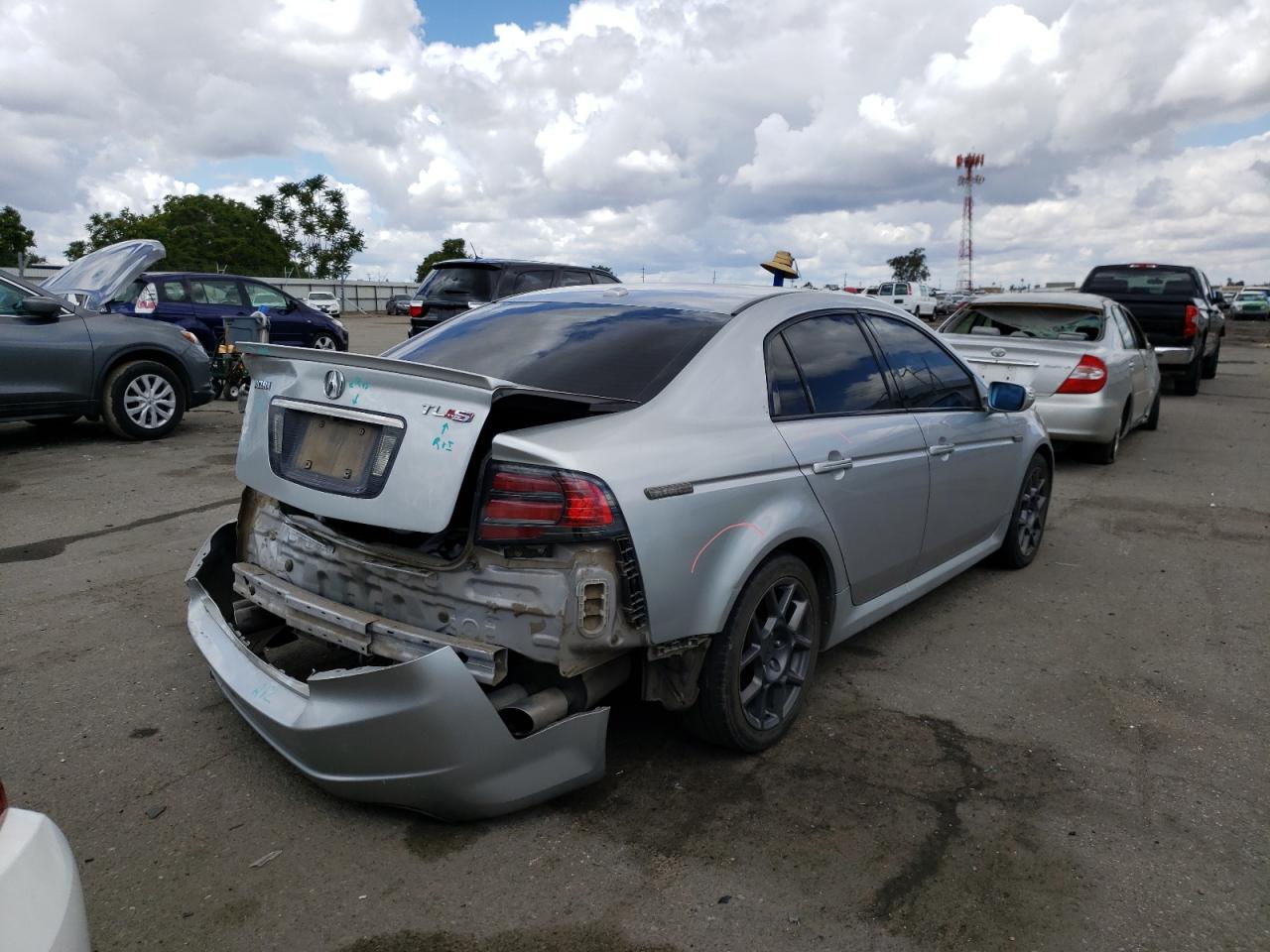 Photo 4 from auction – 2008 ACURA TL TYPE S with VIN 19UUA76508A055792