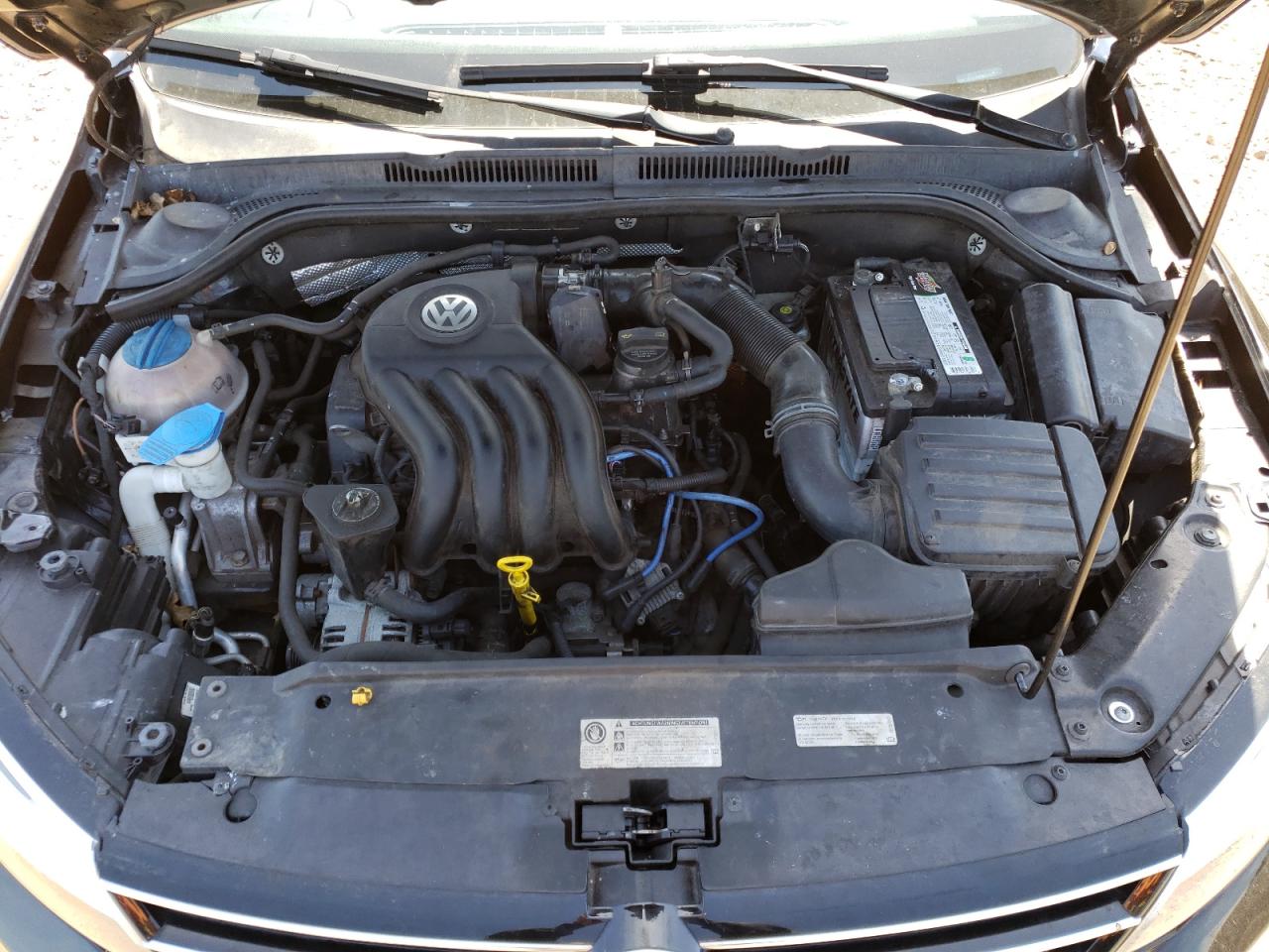 Photo 7 from auction – 2015 VOLKSWAGEN JETTA BASE with VIN 3VW1K7AJ9FM406781