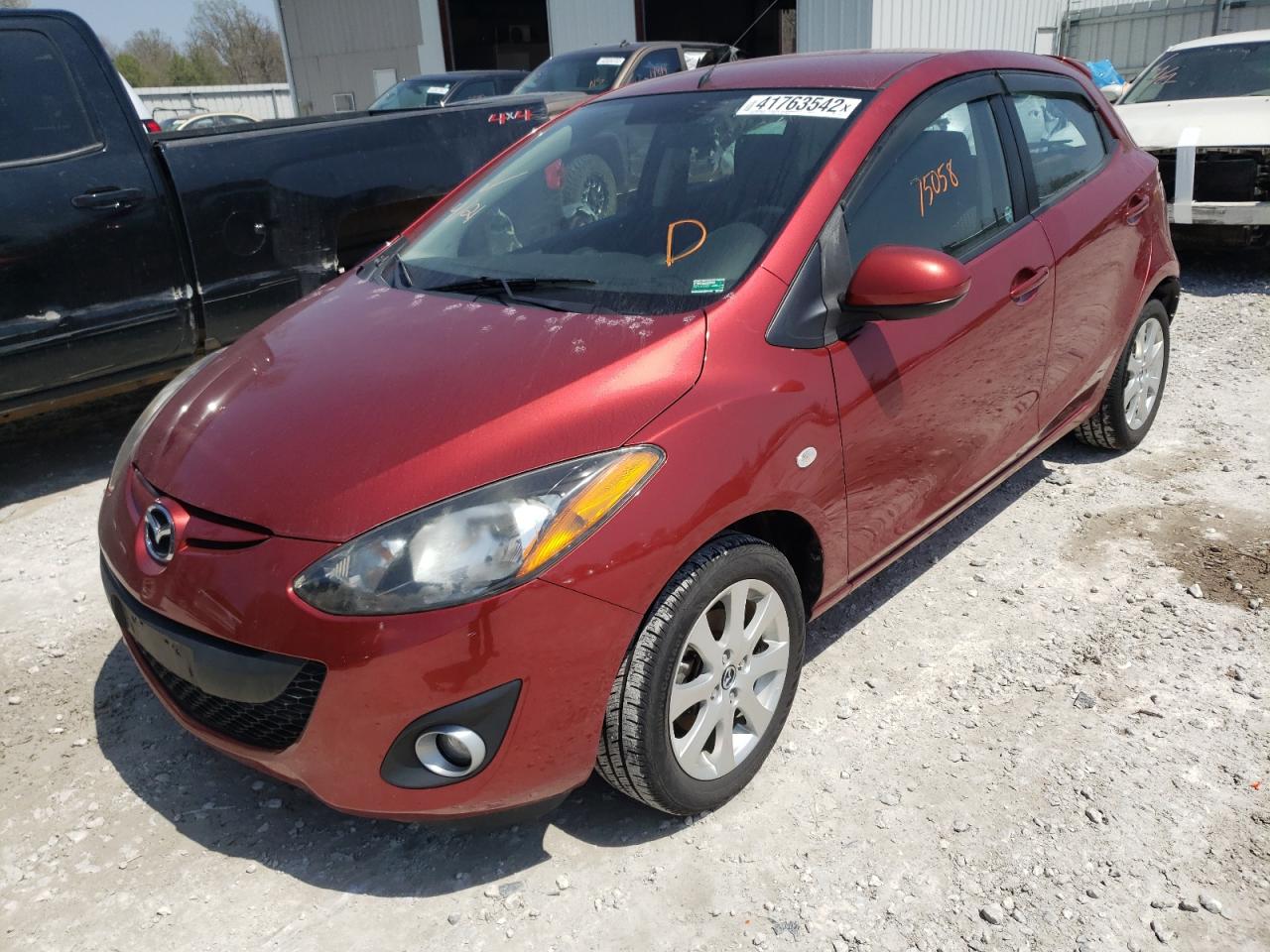 Photo 2 from auction – 2014 MAZDA MAZDA2 TOU with VIN JM1DE1LY3E0173092