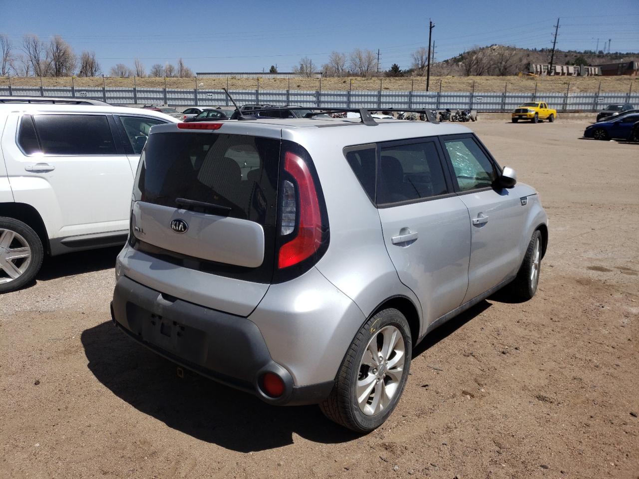 Photo 4 from auction – 2015 KIA SOUL with VIN KNDJN2A25F7779316