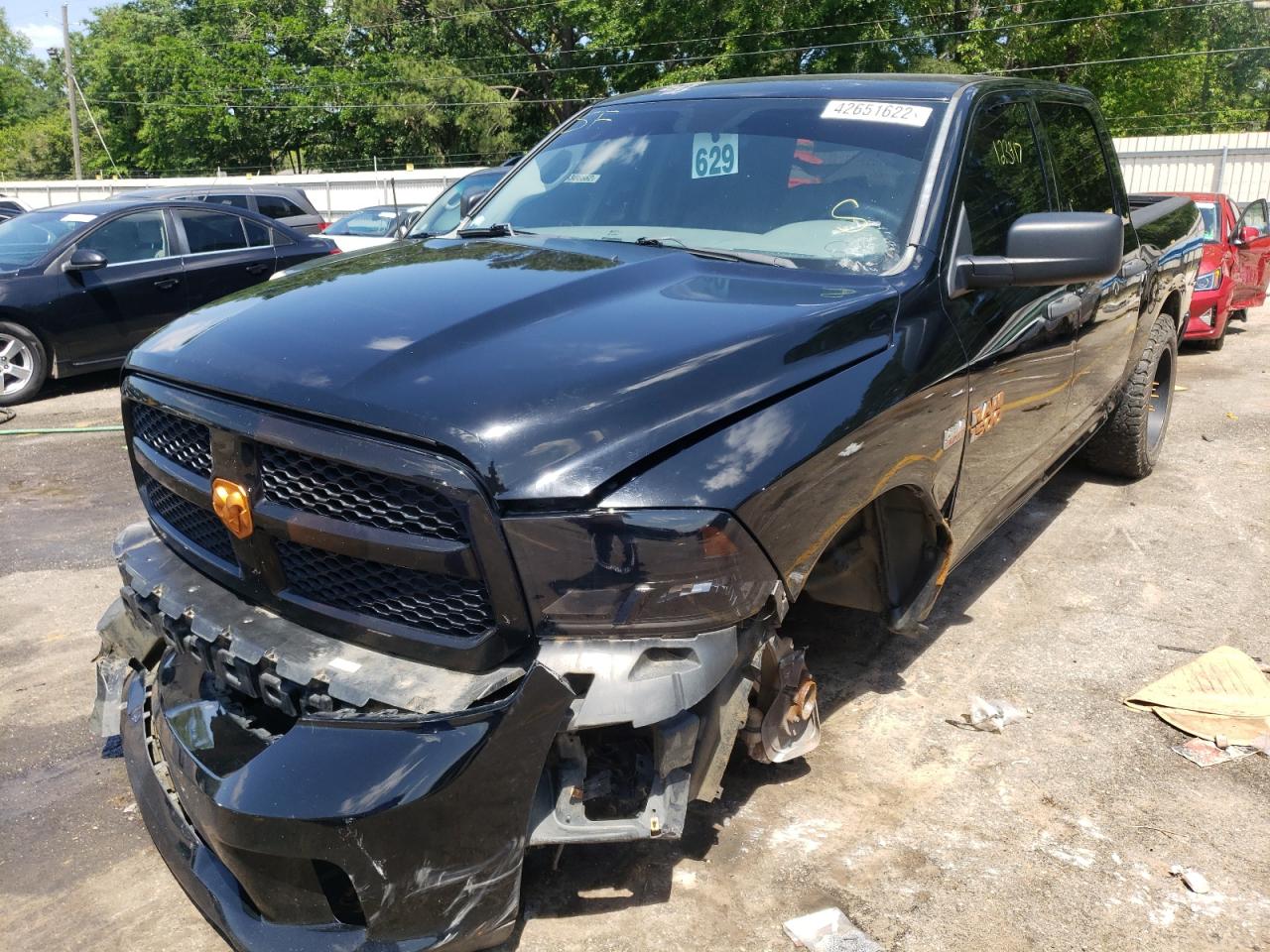 Photo 2 from auction – 2013 RAM 1500 ST with VIN 1C6RR6KTXDS527035