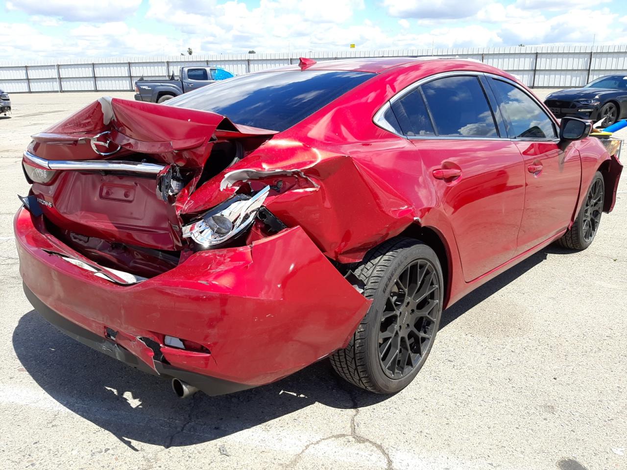 Photo 4 from auction – 2016 MAZDA 6 TOURING with VIN JM1GJ1V58G1431874