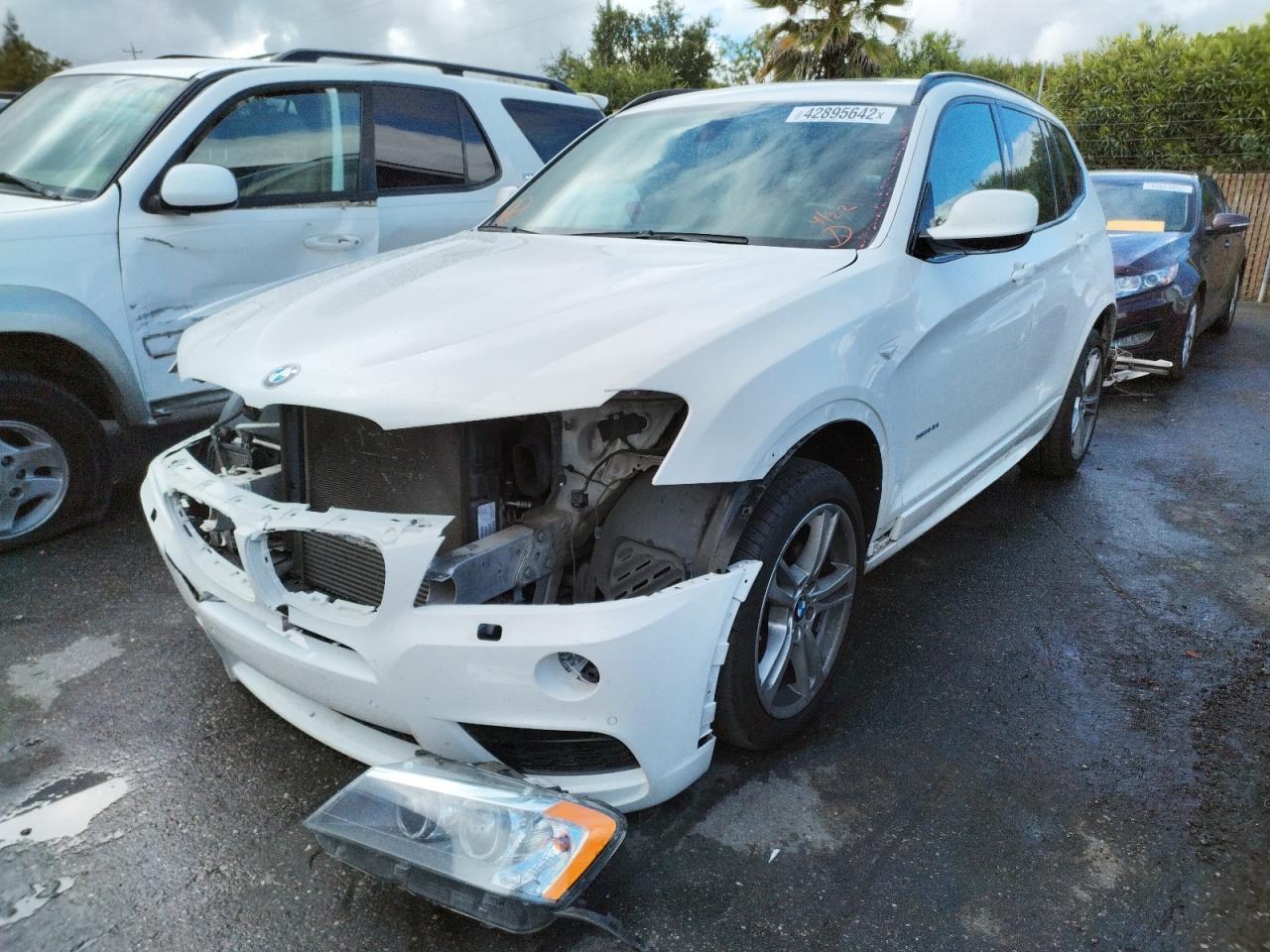 Photo 2 from auction – 2012 BMW X3 XDRIVE3 with VIN 5UXWX7C53CL736261