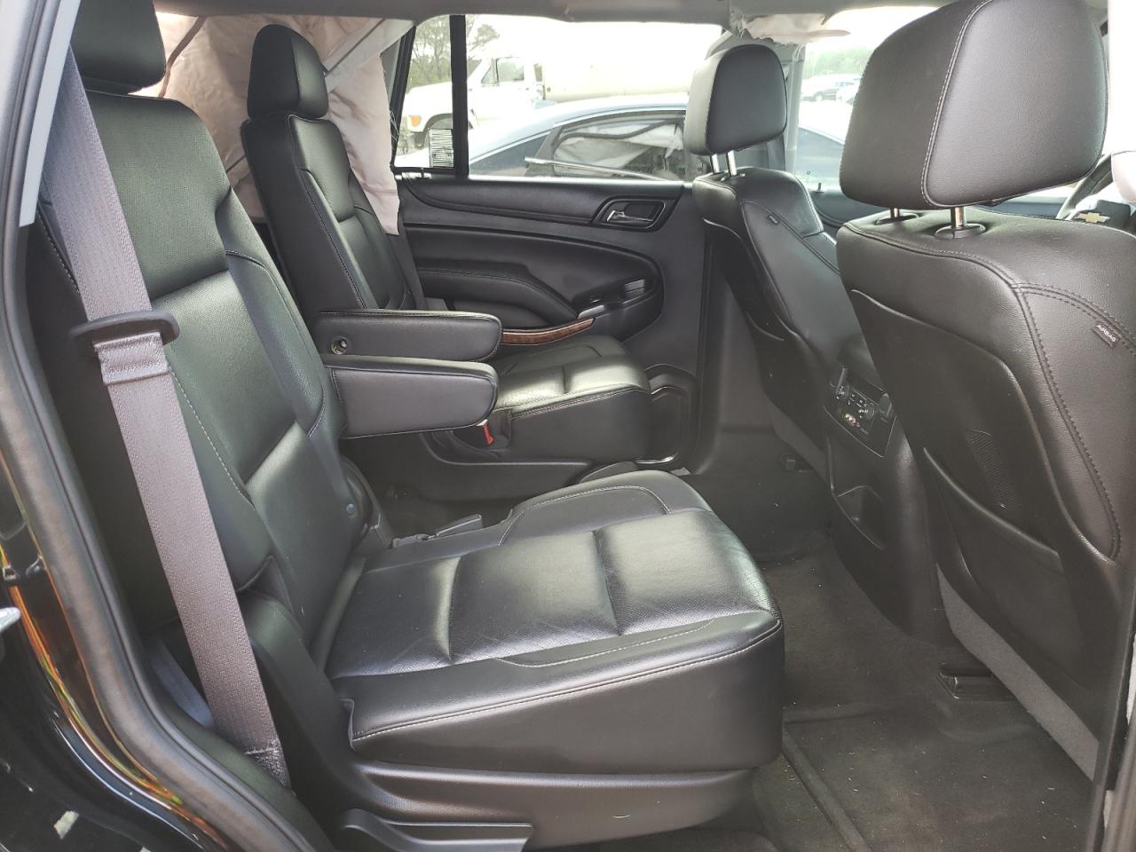 Photo 6 from auction – 2016 CHEVROLET TAHOE C150 with VIN 1GNSCCKC7GR318140