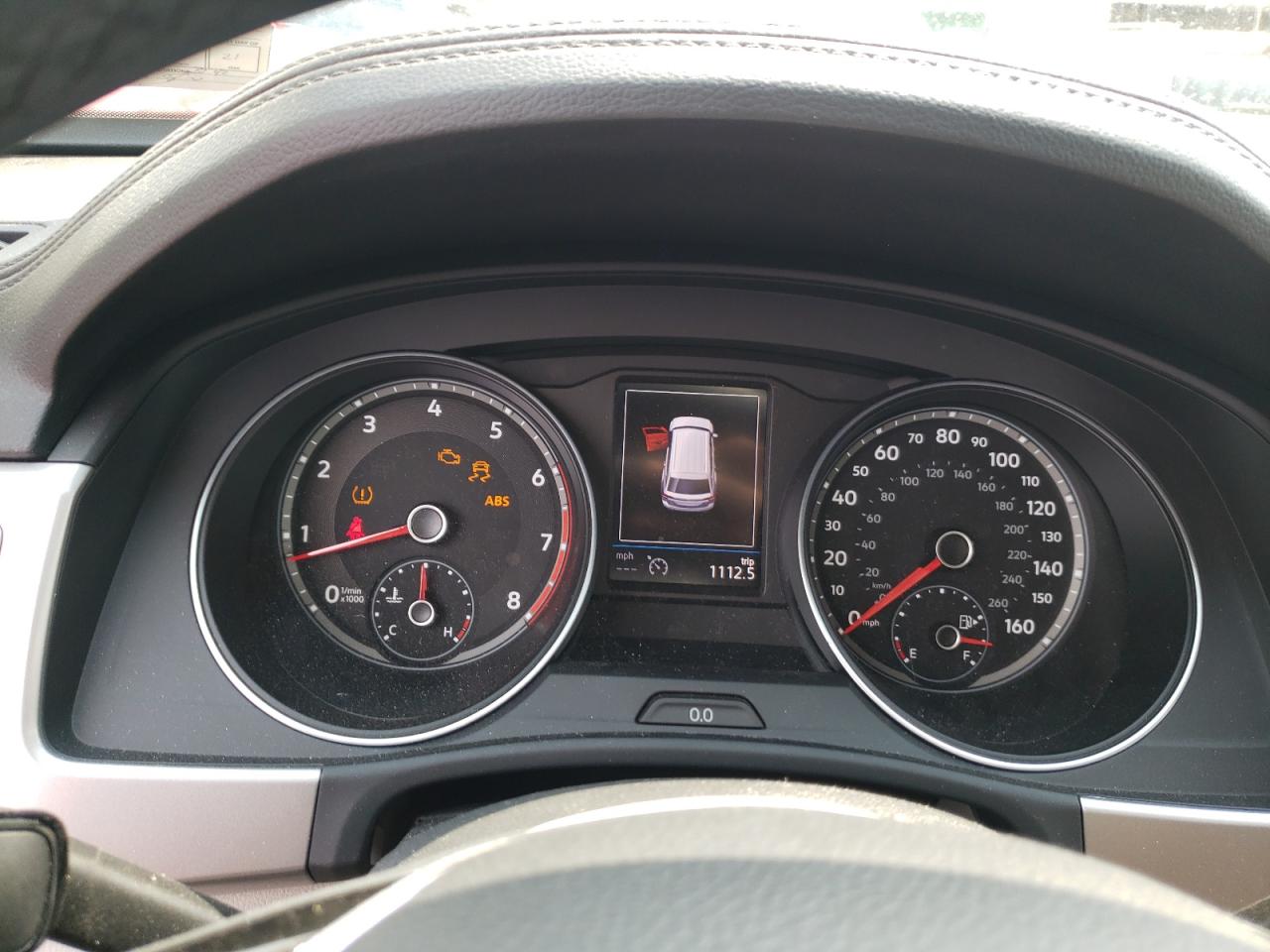 Photo 8 from auction – 2018 VOLKSWAGEN ATLAS SE with VIN 1V2LR2CA4JC583531