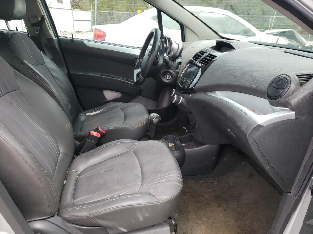Photo 5 from auction – 2013 CHEVROLET SPARK 1LT with VIN KL8CD6S90DC506313