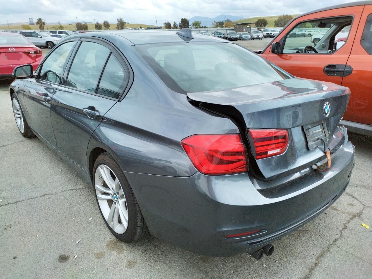 Photo 3 from auction – 2016 BMW 328 I SULE with VIN WBA8E9G57GNT83472