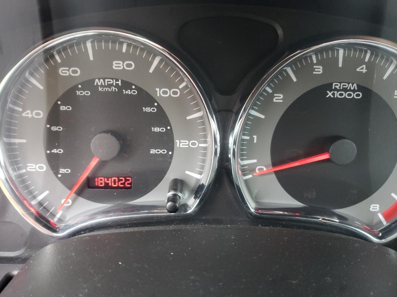 Photo 8 from auction – 2006 PONTIAC TORRENT with VIN 2CKDL73F266132817