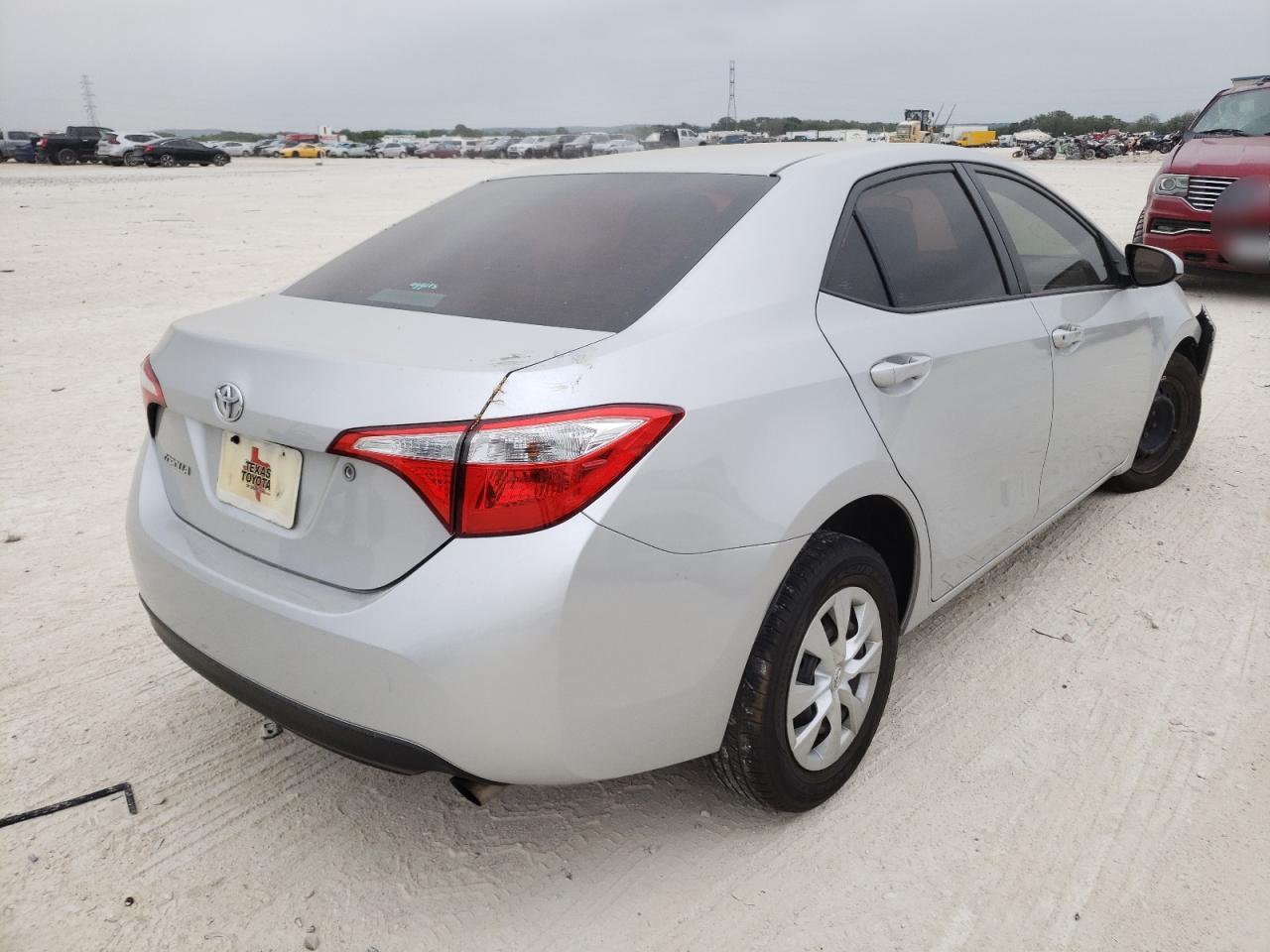 Photo 4 from auction – 2015 TOYOTA COROLLA L with VIN 5YFBURHE0FP295343